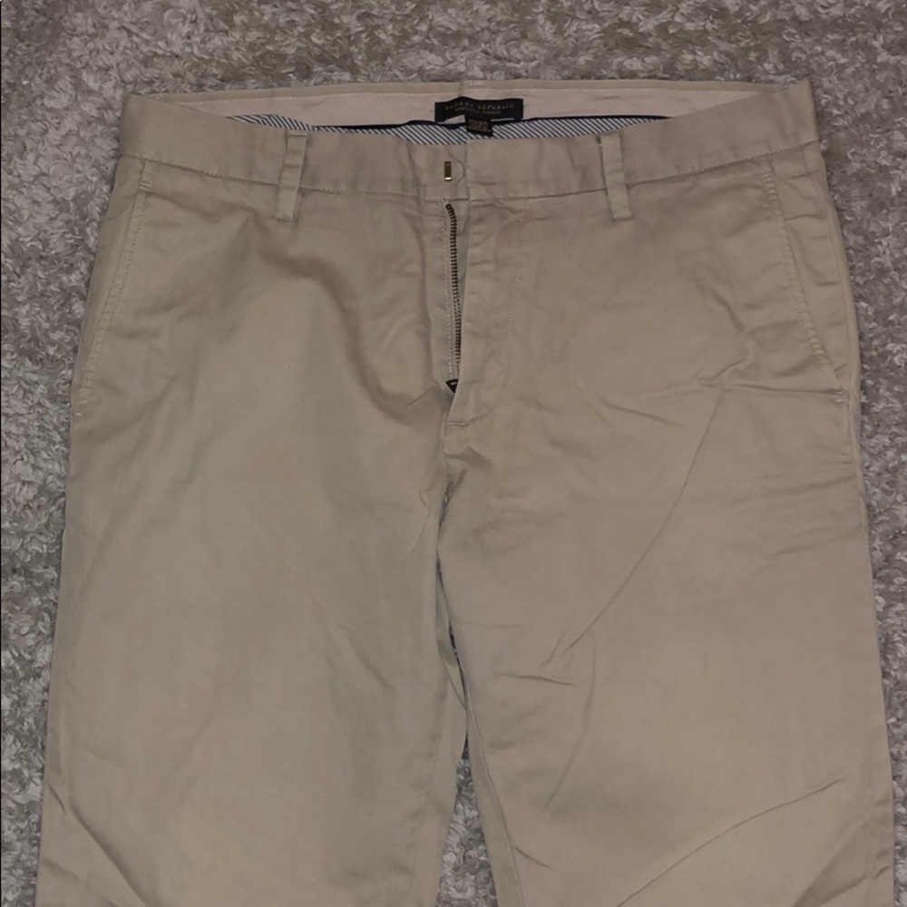 Banana Republic Chino